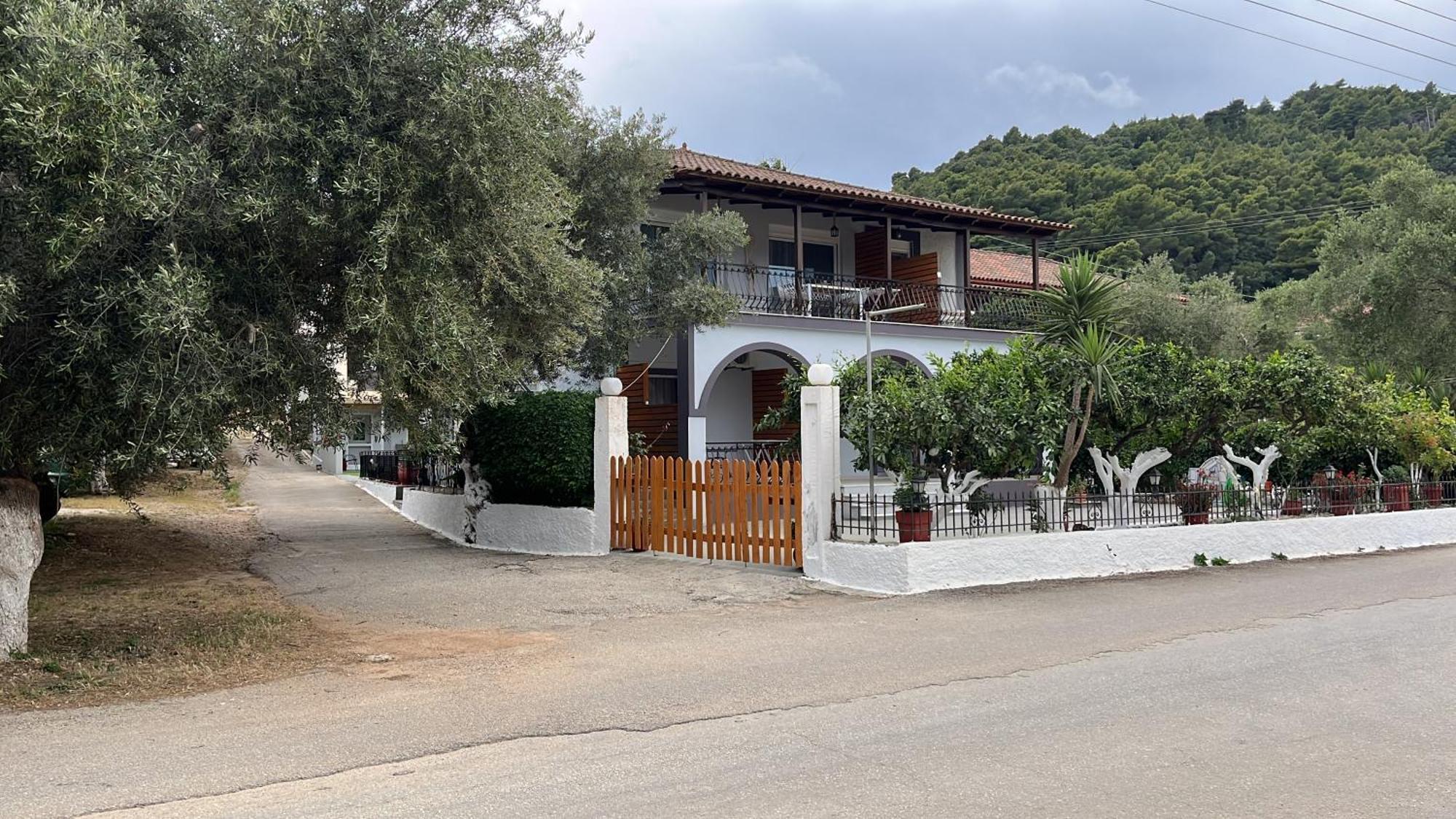 Nikos Studios Keri Esterno foto